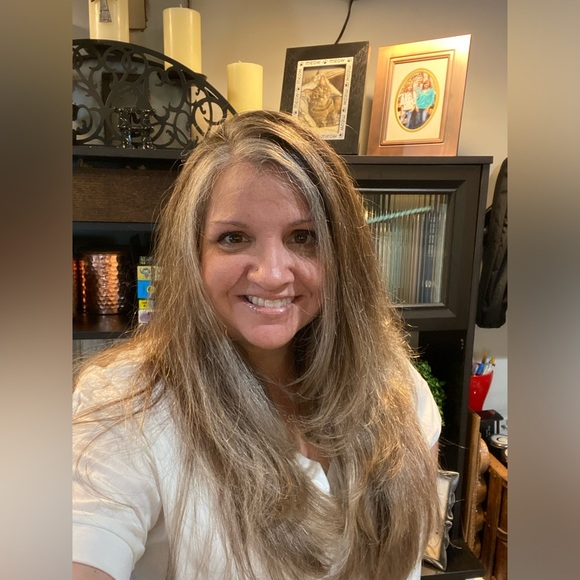 Meet your Posher, Carla - Picture 7 of 9